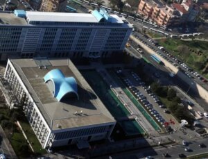 İBB’ye yönelik siyasi casusluk soruşturmasında 4 şüpheli hakkında gözaltı kararı