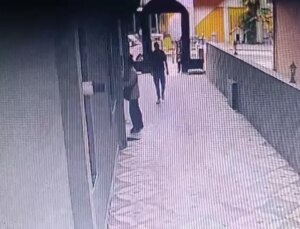 Eşinin hunharca bıçakladığı kadın yaşamını kaybetti