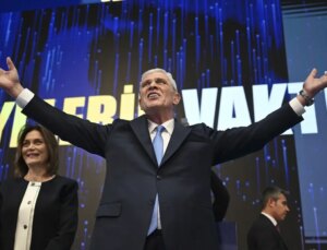 Müsavat Dervişoğlu yeniden İYİ Parti Genel Başkanı seçildi