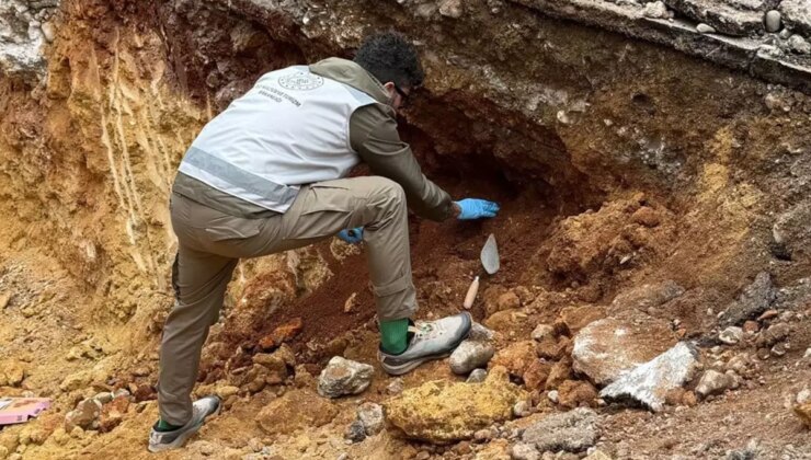 Yoldan geçen vatandaş fark etti, çalışmalar hemen durduruldu
