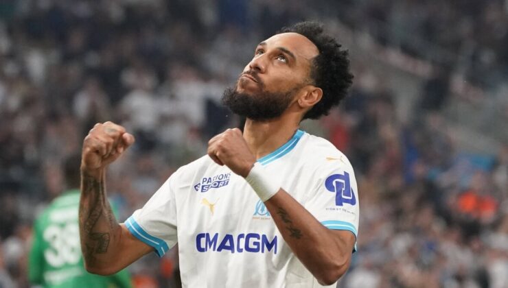Deportivo, Aubameyang’ı açıkladı