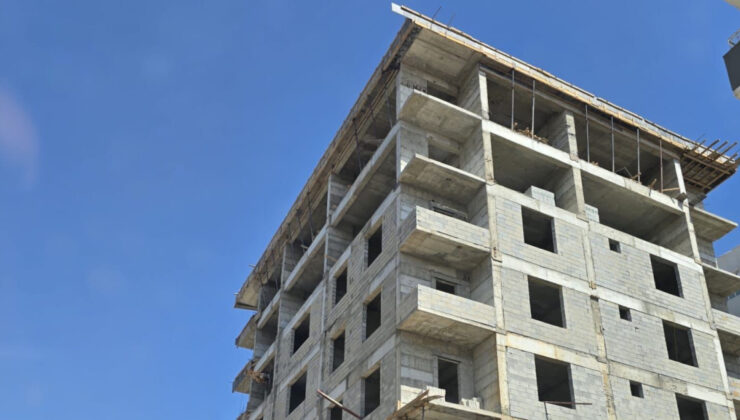 7’nci kattan düştü! Feci kaza!