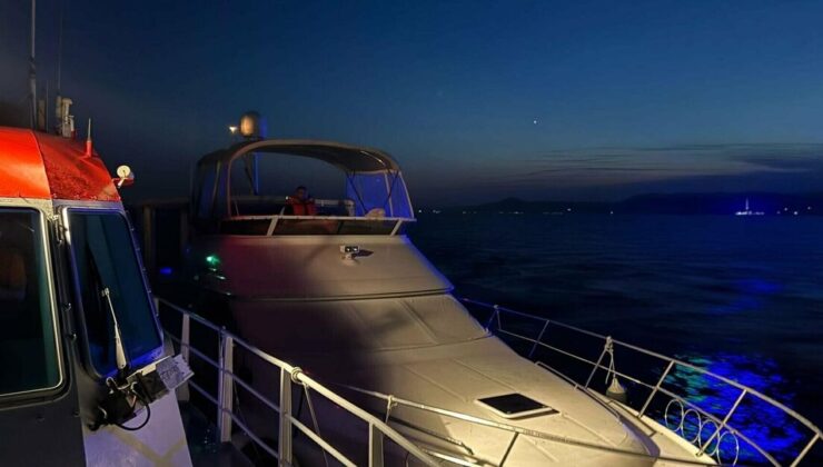 Çanakkale Boğazı’nda makine arızası nedeniyle sürüklenen tekne kurtarıldı