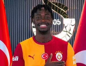 G.Saray’ın 12. Fransız futbolcusu Bitshiabu oldu