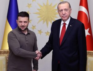 Ukrayna Devlet Başkanı Zelenski İstanbul’a geldi